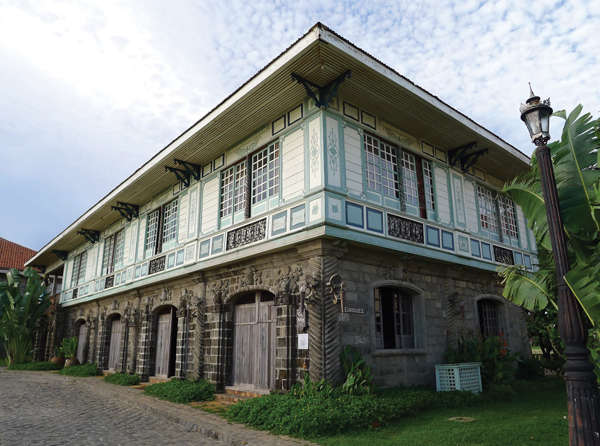 From nipa huts to condos, Manila’s architectural gems are national ...